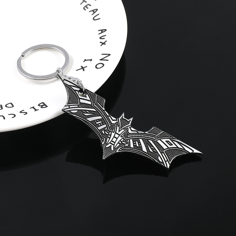 バットペンダントキーホルダーおもちゃスーパーヒーロー映画ジュ - Men Accessories Ring のレビューと価格